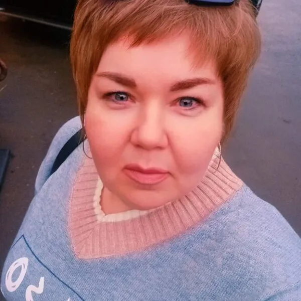 Аня